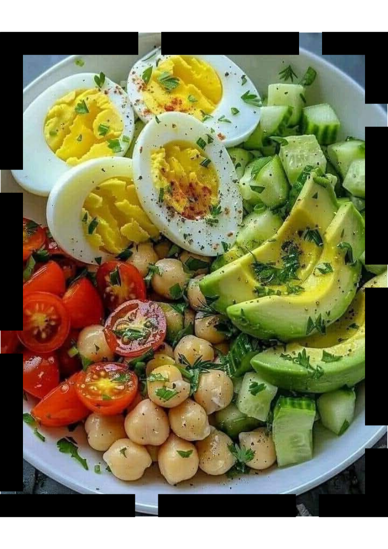 Avocado, Egg, and Chickpea Salad with Lemon and Herbs🌟 A Fresh, Protein-Packed Delight